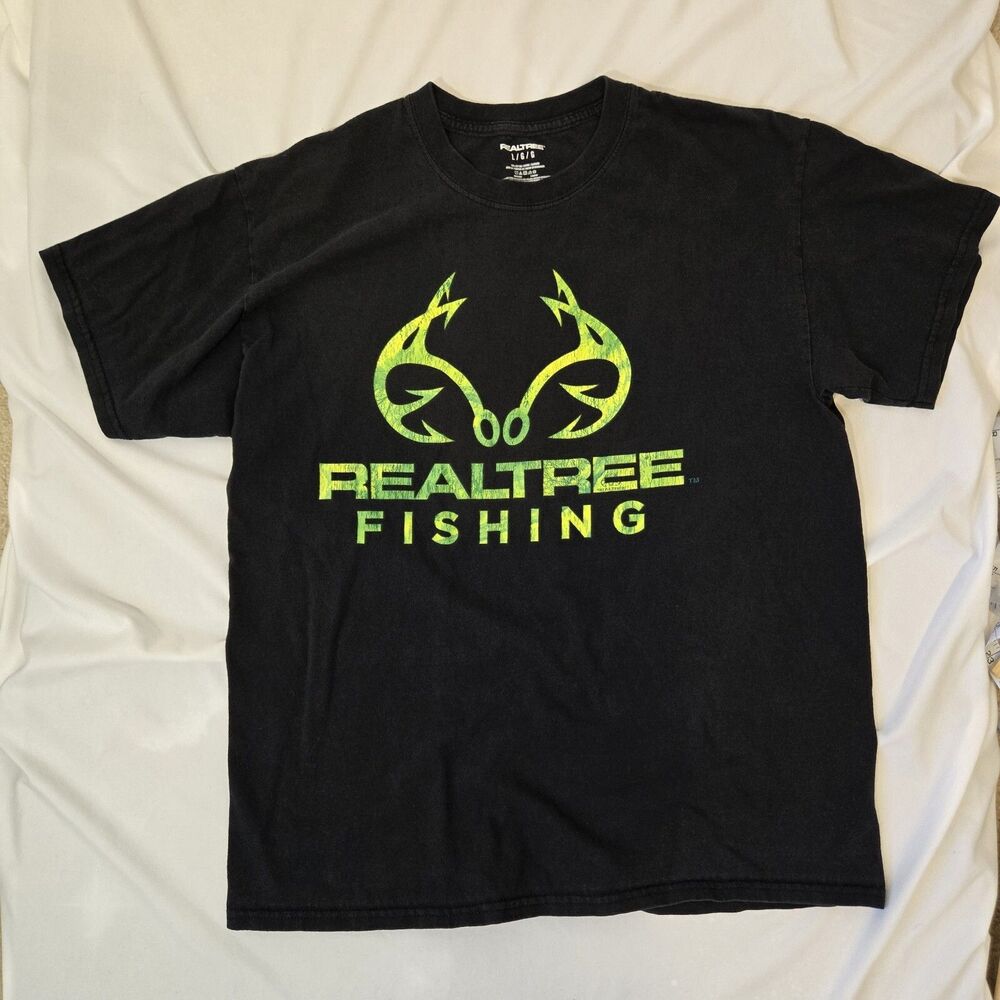 RealTree Fishing T-Shirt Men's Short Sleeve Crew Neck Graphic Logo Black Size L